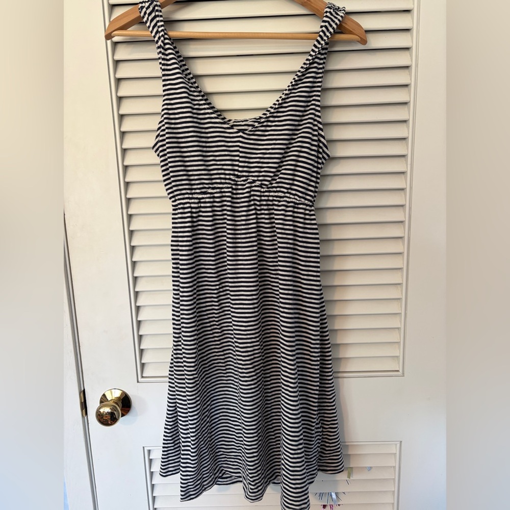 Quiksilver Navy and White Striped Midi dress / coverup